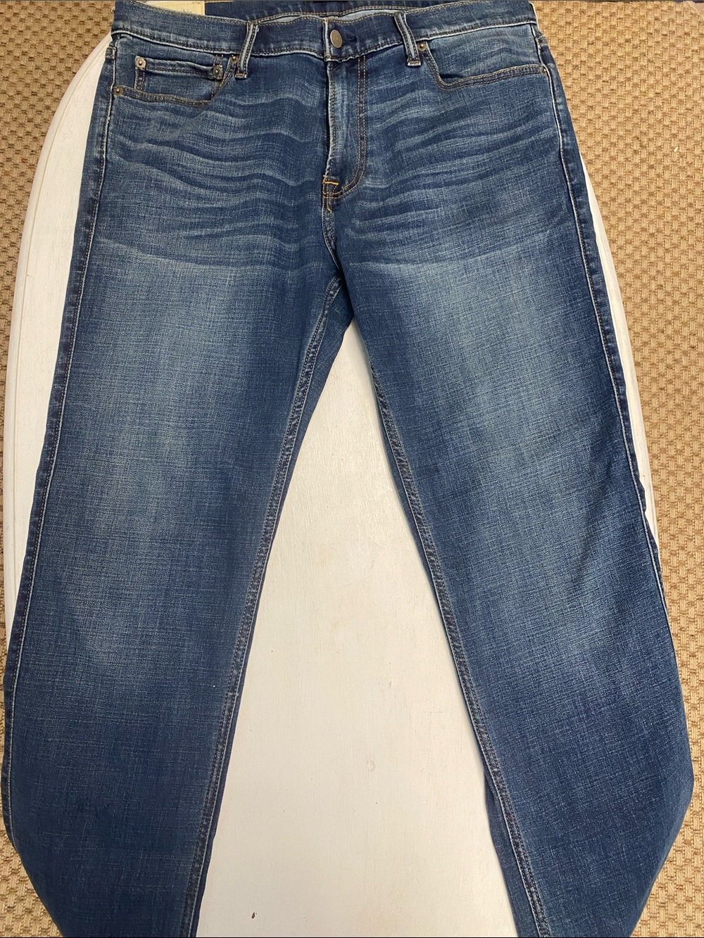 Abercrombie & Fitch Classic Straight Blue Jeans
